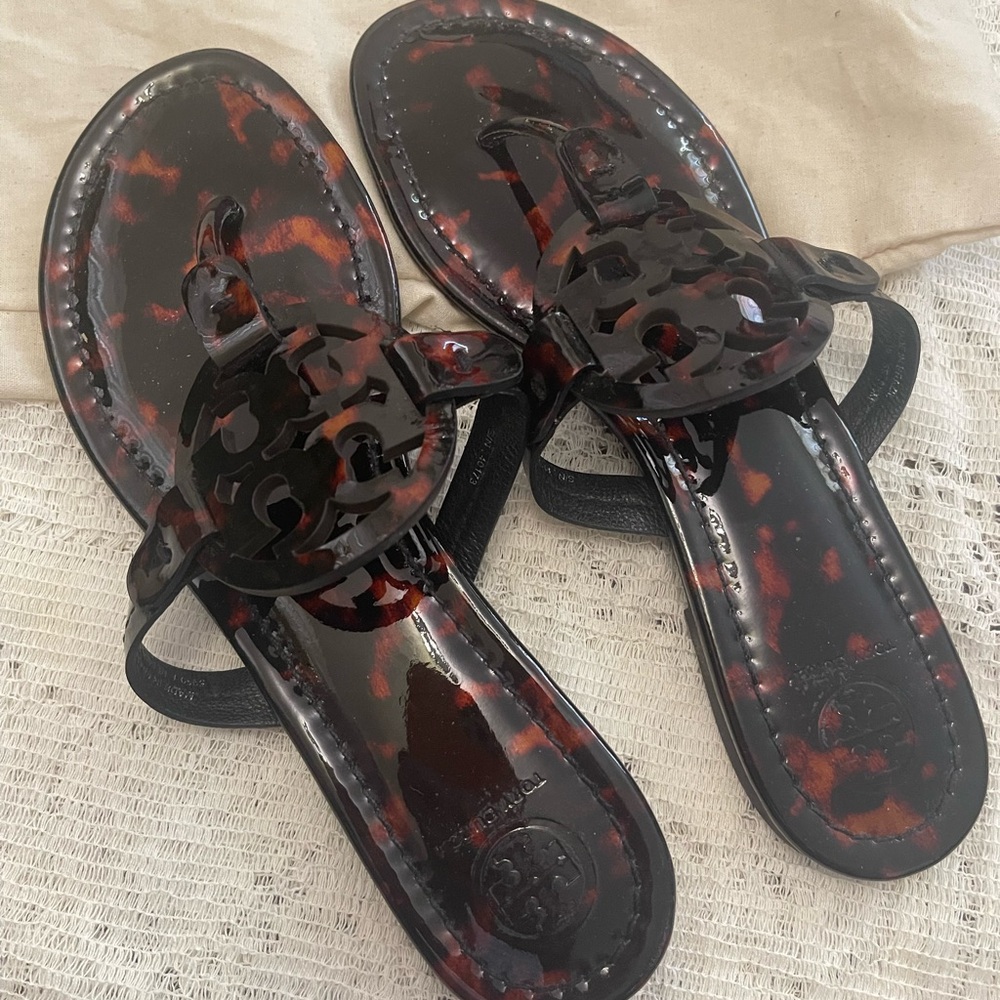 Tory Burch Brown Sandals with Intricate T-Strap Design